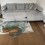 Leos * ビショフスホーフェン