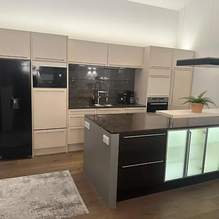 Leos Apartamento *